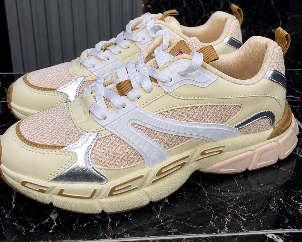 Tenis Guess Blanco y Beige